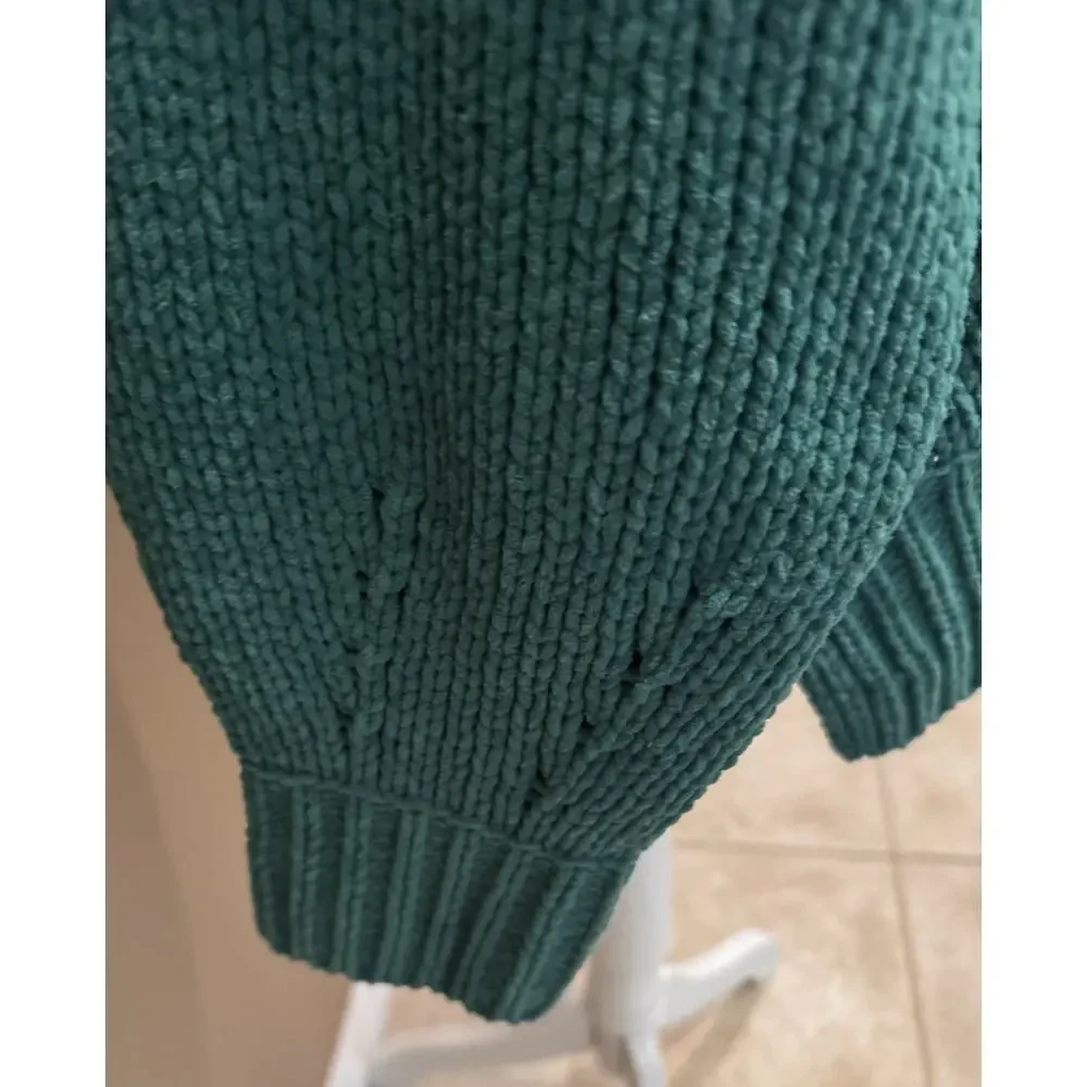 Aerie Women’s Green Cozy Chunky Cable Knit Oversized Sweater Size S